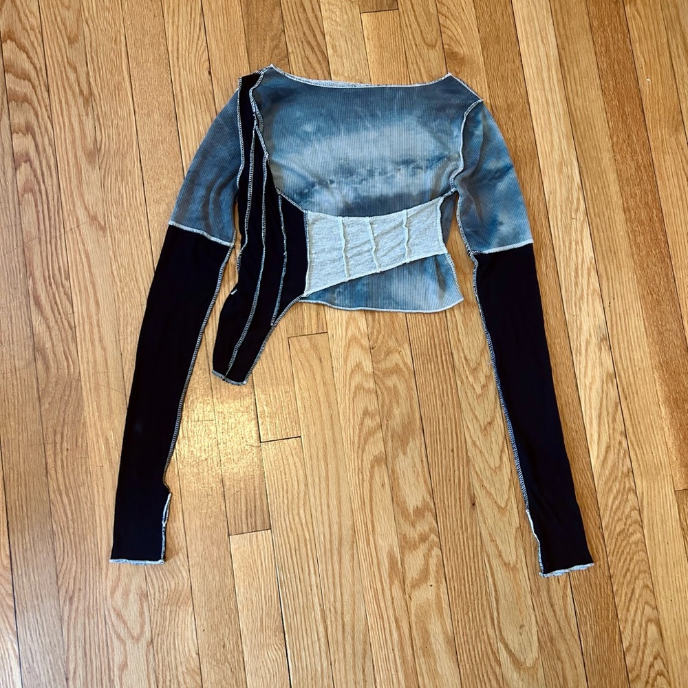 DONATING SOON Asymmetrical Long Sleeve Crop Top